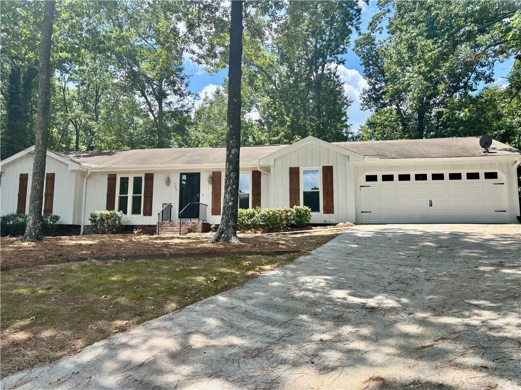 1743 Moss Drive