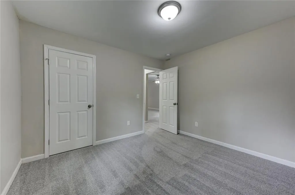 Locust Grove, Georgia 30248, United States, 5 Bedrooms Bedrooms, ,3 BathroomsBathrooms,Residential,Active,240489