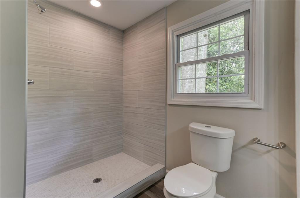 DANNY MORRIS - Residential