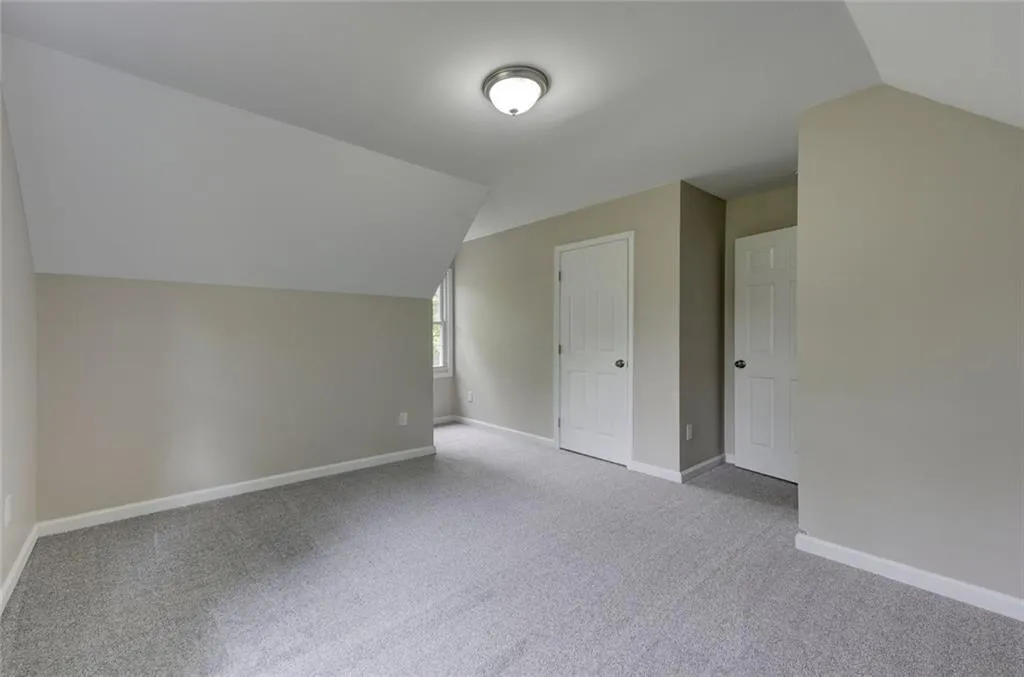 Locust Grove, Georgia 30248, United States, 5 Bedrooms Bedrooms, ,3 BathroomsBathrooms,Residential,Active,240489