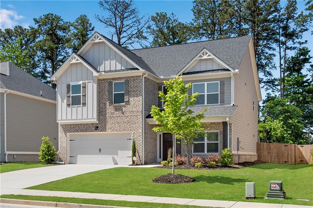 582 Eagles Nest Circle