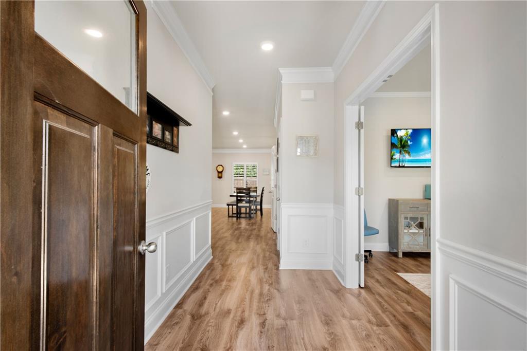 582 Eagles Nest Circle