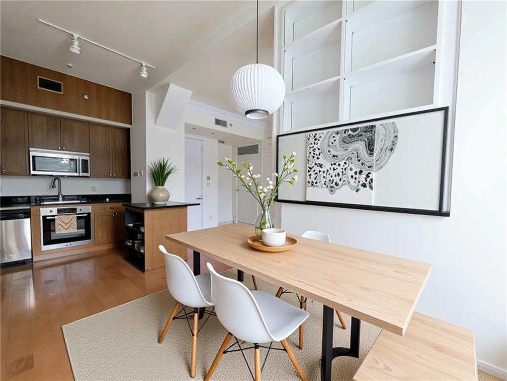 57 Forsyth Street NW 4H