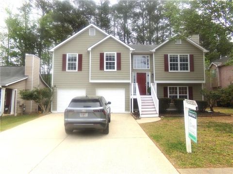 2642 Lake Park Bend Acworth GA 30101
