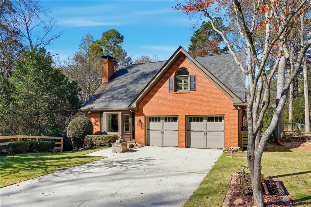 2836 Thornbriar Road