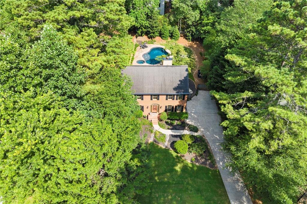4484 Windsor Trace
