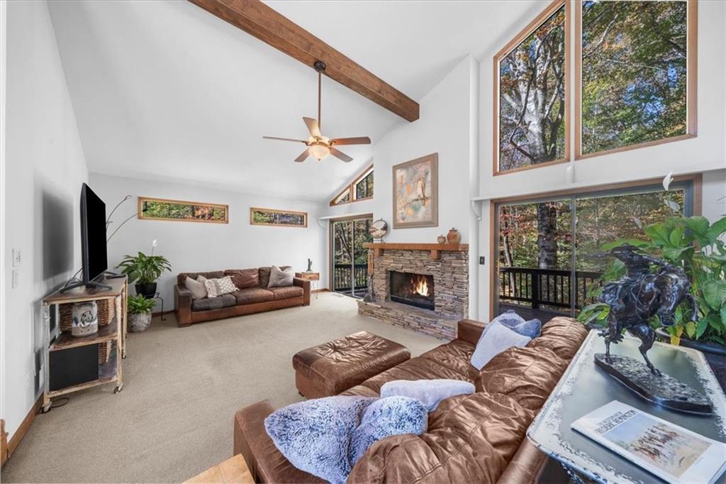 Loch Highland - Residential