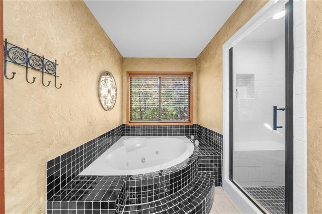 Loch Highland - Residential