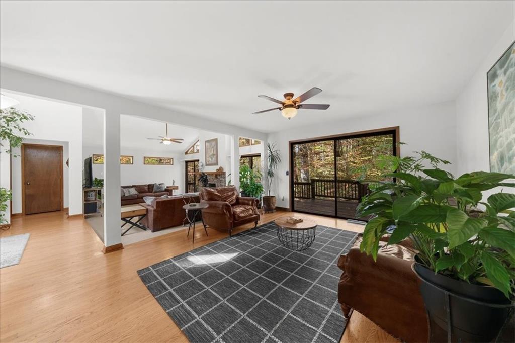 Loch Highland - Residential