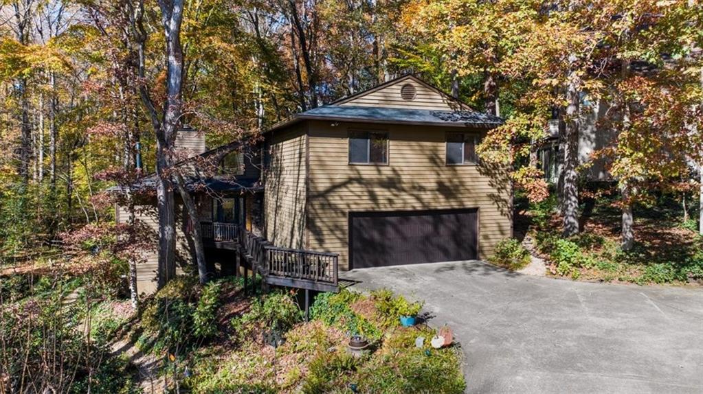 4274 Loch Highland Parkway NE