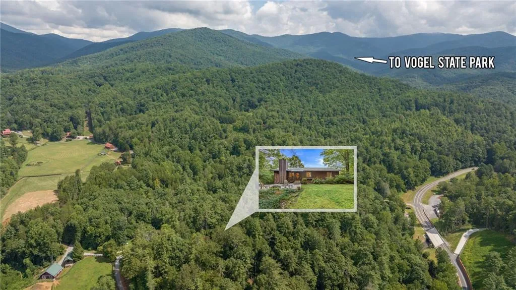 Cleveland, Georgia 30528, United States, 4 Bedrooms Bedrooms, ,2 BathroomsBathrooms,Residential,Active,47862