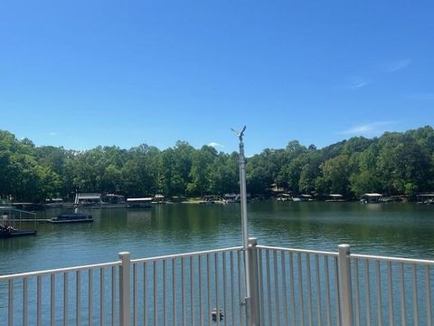 A home in Dawsonville