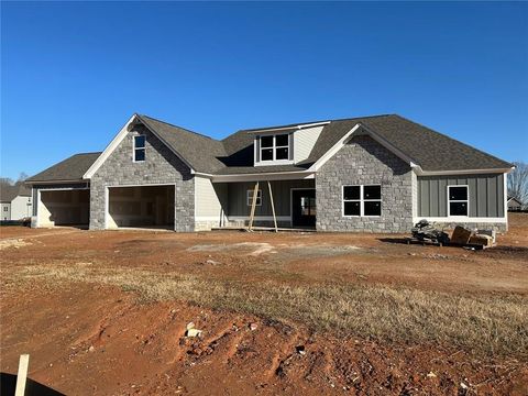 27 Barnwood Point Dallas GA 30132