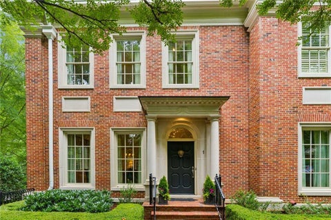 Townhouse For Sale - 39 W Wesley Road #1<br/> Atlanta, GA 30305