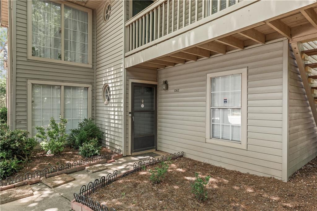 Great opportunity to own and to build equity not the landlord! Convenient location to the interstate and shopping. Move-in and add your own finishing touches!