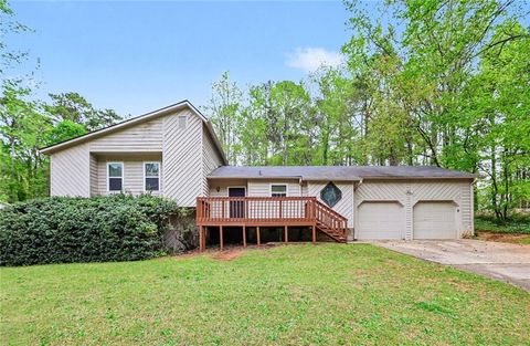 Homes For Sale - 3242 Carmel Drive<br/> Douglas County, Douglasville, GA 30135