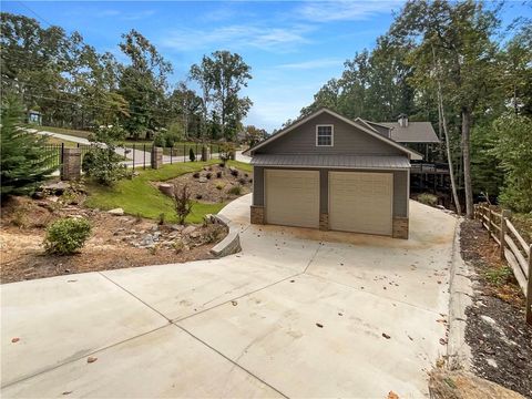 A home in Flowery Branch