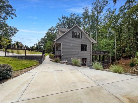 A home in Flowery Branch