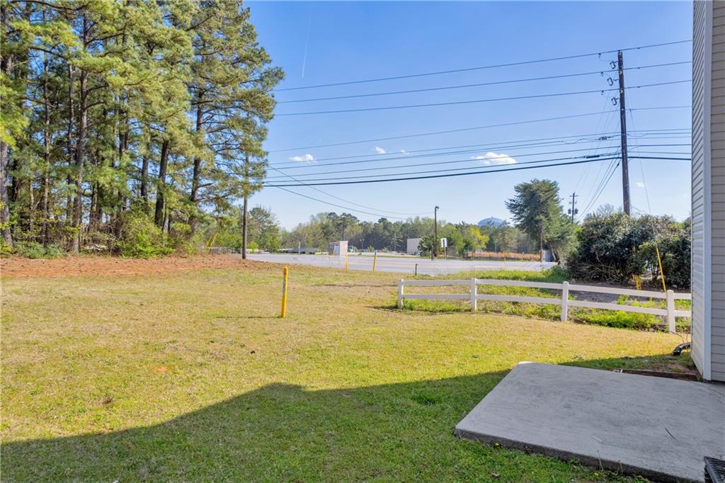 7584 Winderemere Park, Riverdale, Georgia image 38