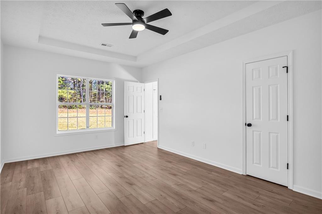 7584 Winderemere Park, Riverdale, Georgia image 17