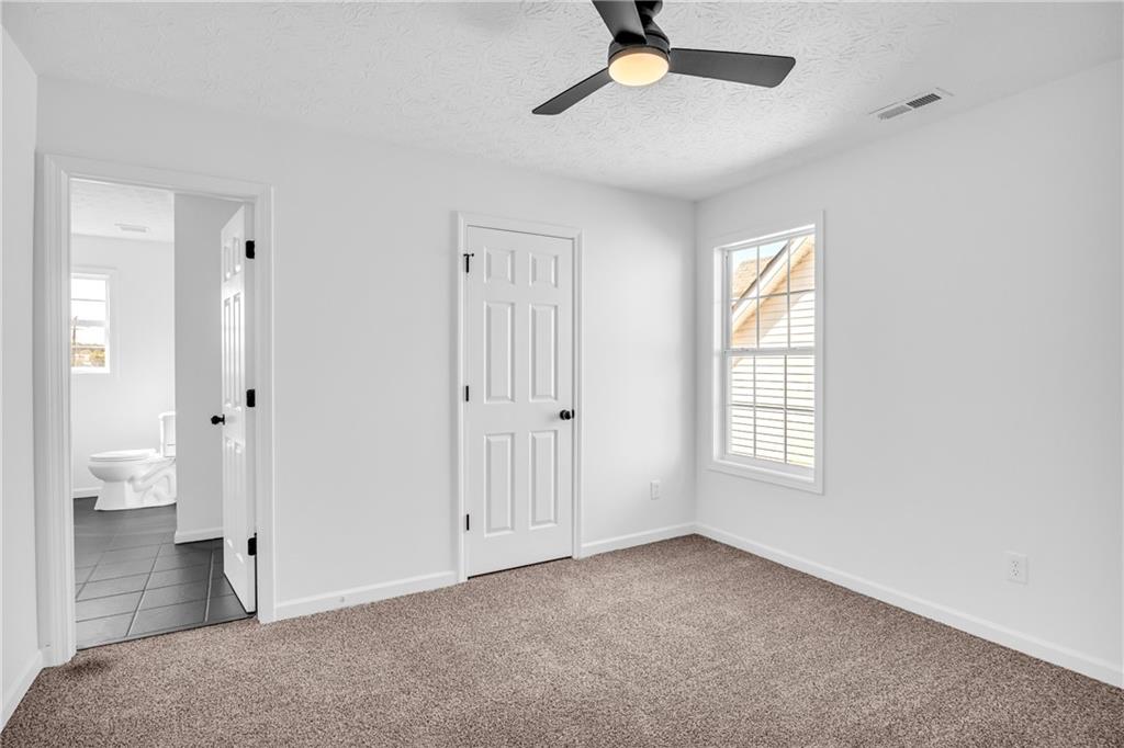 7584 Winderemere Park, Riverdale, Georgia image 33