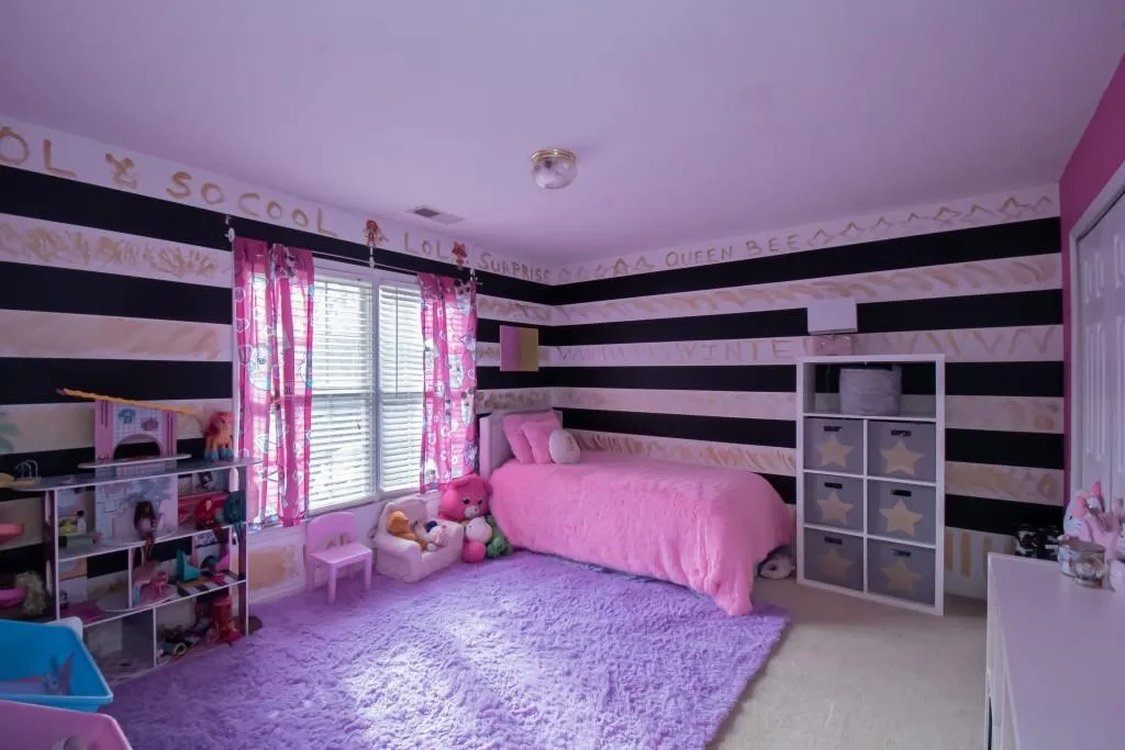 Atlanta, Georgia 30339, United States, 4 Bedrooms Bedrooms, ,3 BathroomsBathrooms,Residential,Active,18711