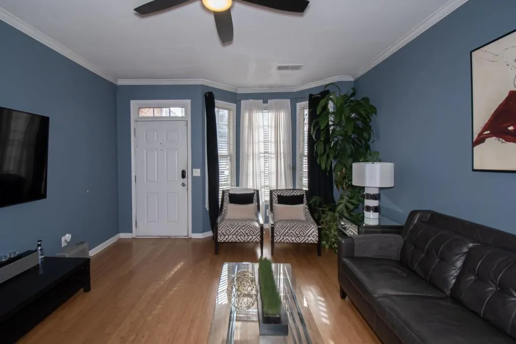 Atlanta, Georgia 30339, United States, 4 Bedrooms Bedrooms, ,3 BathroomsBathrooms,Residential,Active,18711