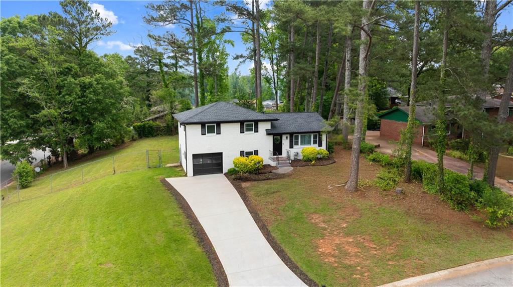 1934 Glen Echo Drive, Decatur, Georgia image 3