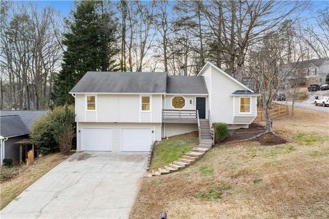 Homes For Sale - 5680 Princeton Oaks Drive<br/> Sugar Hill, GA 30518