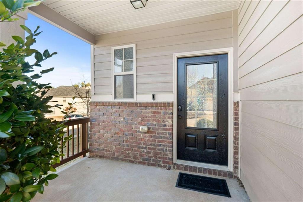 2528 Shropshire Place, Mcdonough, Georgia image 3