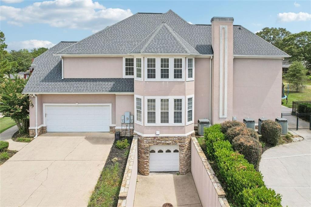 31 MEADOW LAKES Terrace