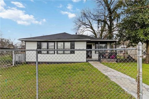 Homes For Sale - 151 N Church Street<br/> Buford, GA 30518