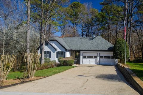 Photo of 1190 Saint Ives Court, Suwanee, GA 30024 (MLS # 7618587)