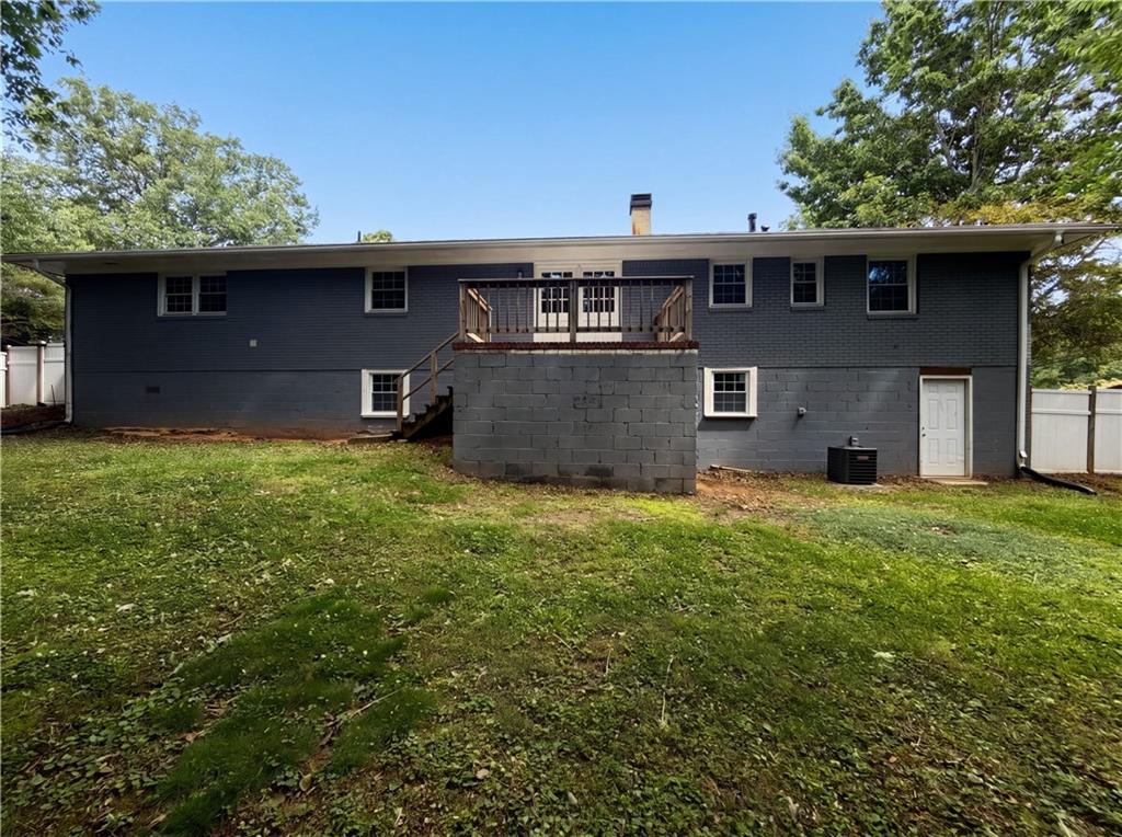 190 Stroud Drive SE