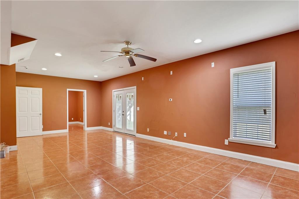 3704 Ramsey Circle, Atlanta, Georgia image 6