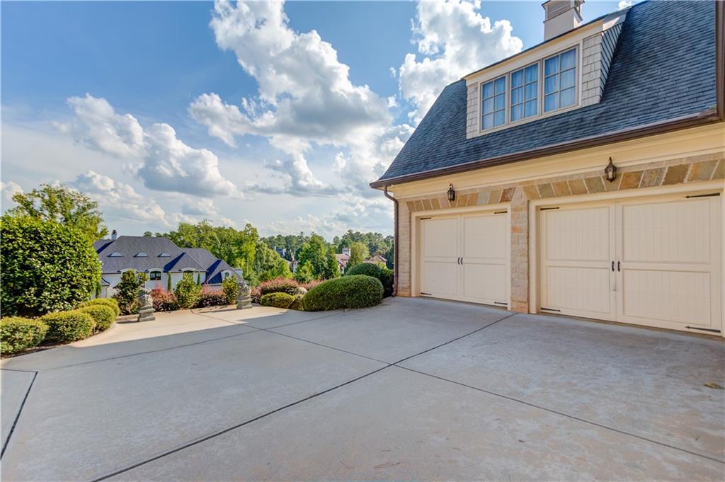 5004 Gunnison Trace, Suwanee, Georgia image 13