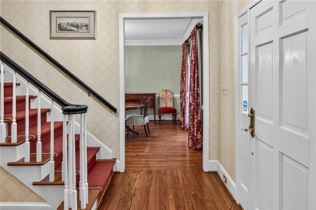 425 Lost Forest Court