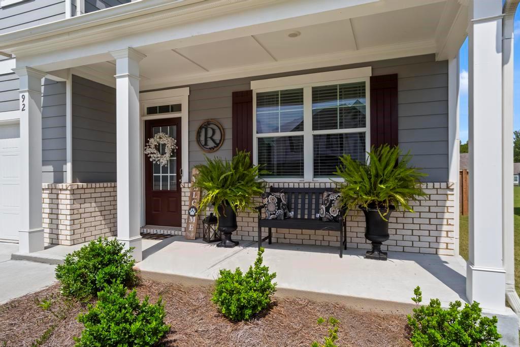 92 Highgrove Way