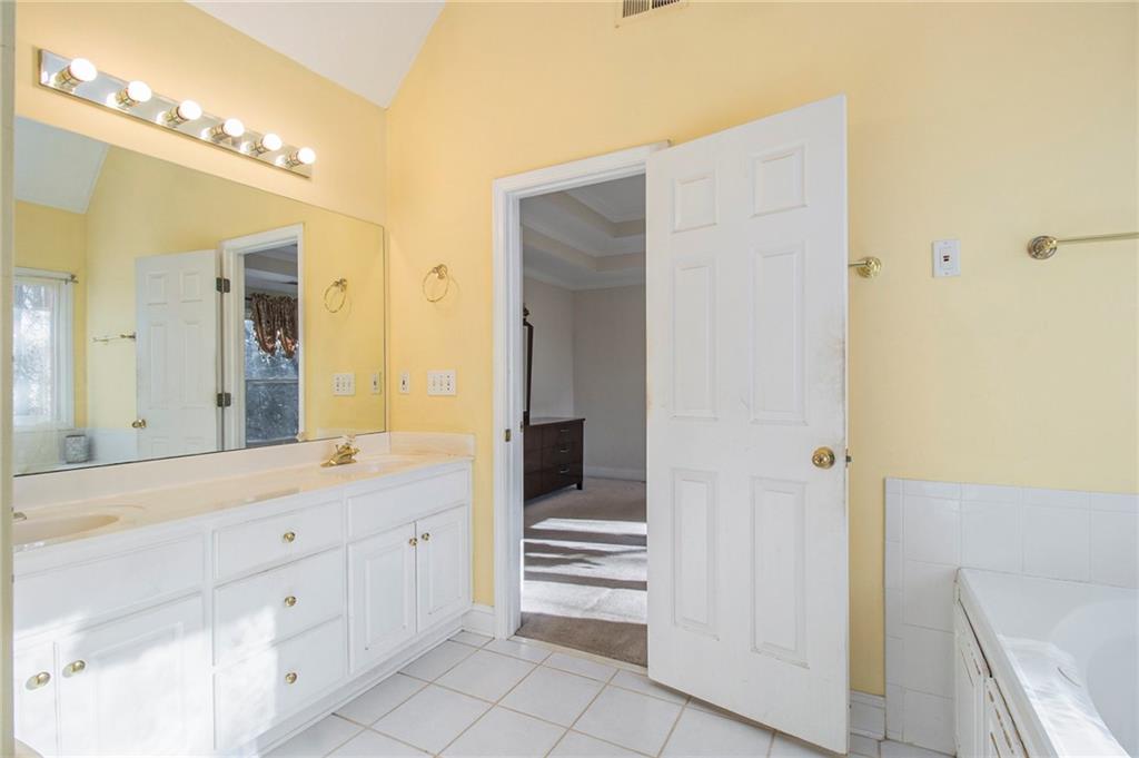 2118 Sableshire Way, Conyers, Georgia image 20