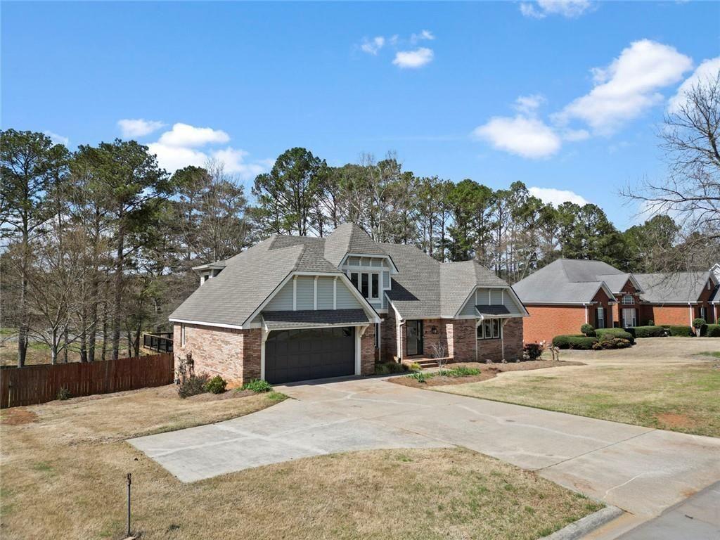 39 Club View Drive SE