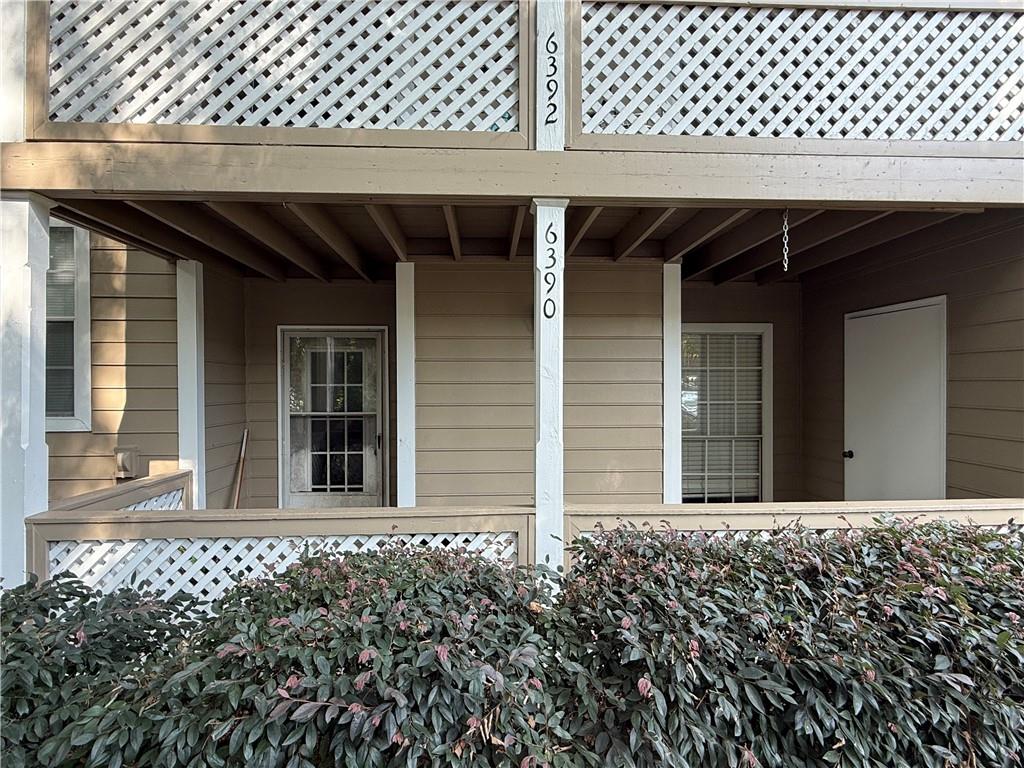 6390 Magnolia Lane