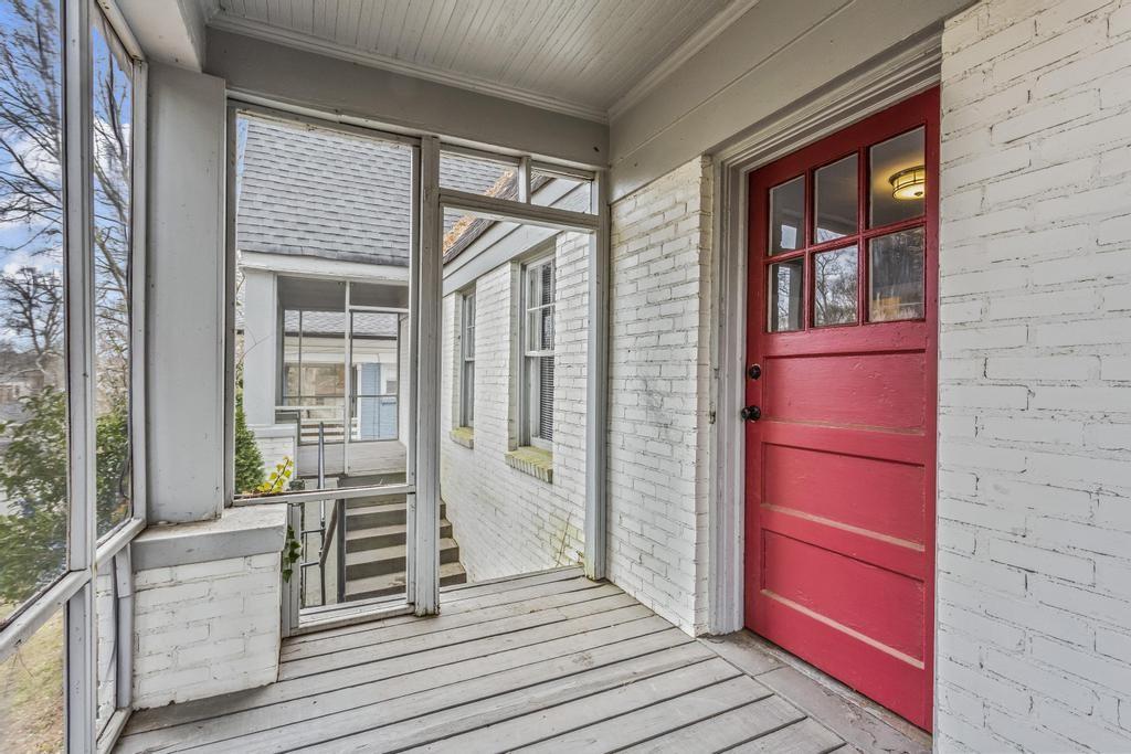 960 Byron Drive, Atlanta, Georgia image 3