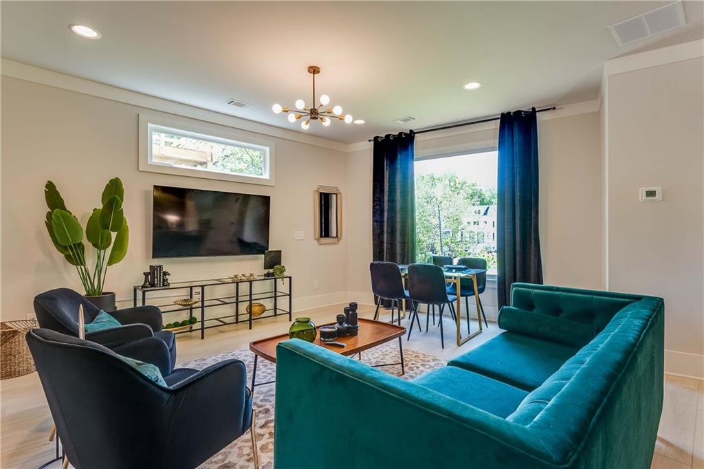 76 Mayson Avenue A