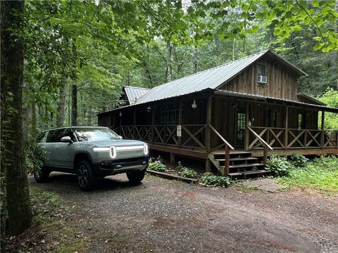 85 Clear Lake Court Ellijay GA 30540