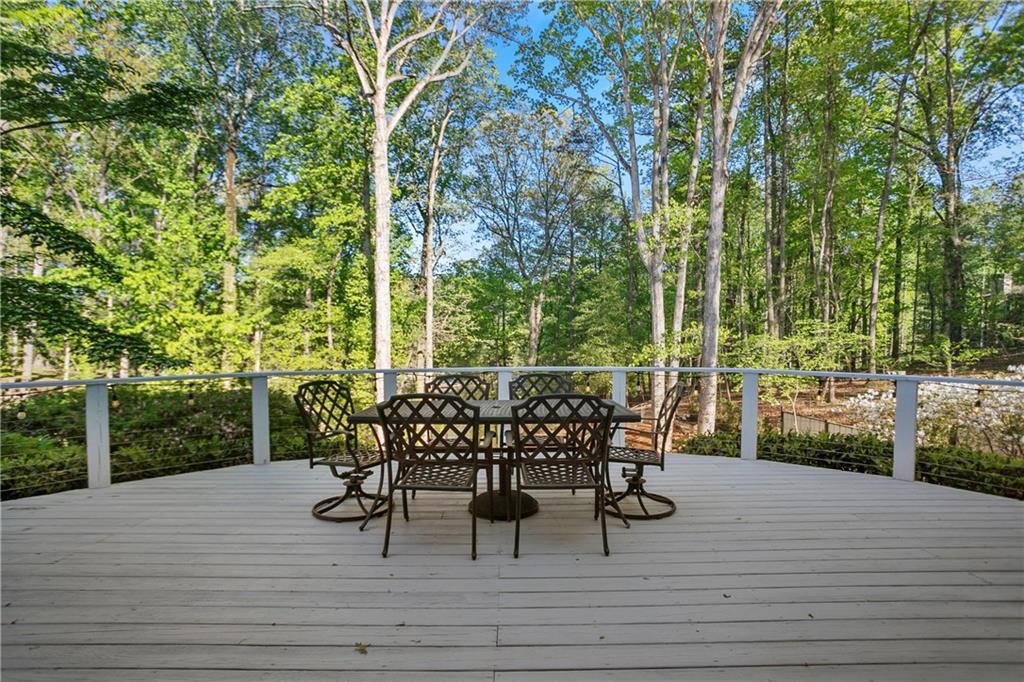 6255 Lakeview Drive, Buford, Georgia image 46