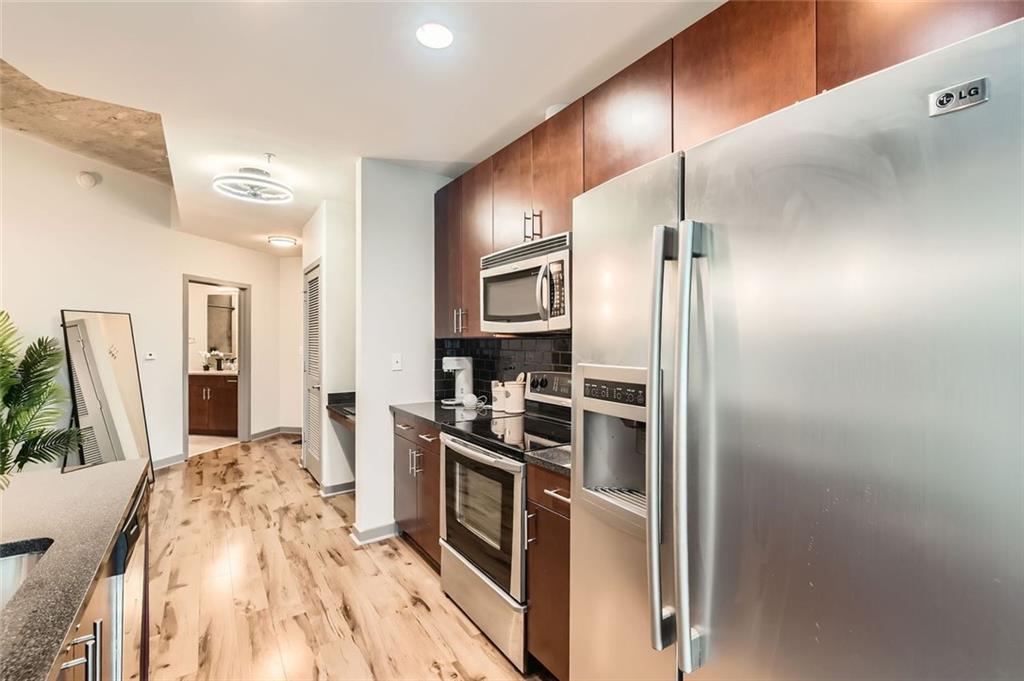 400 W Peachtree Street NW 2614