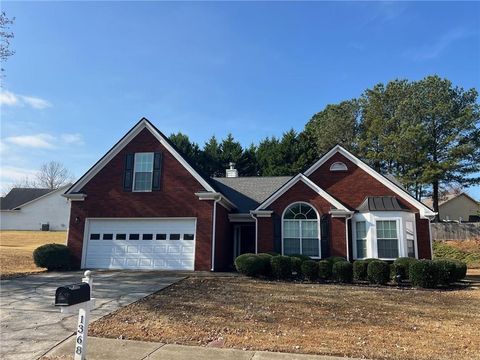 Homes For Sale - 1368 Low Water Way<br/> Lawrenceville, GA 30045