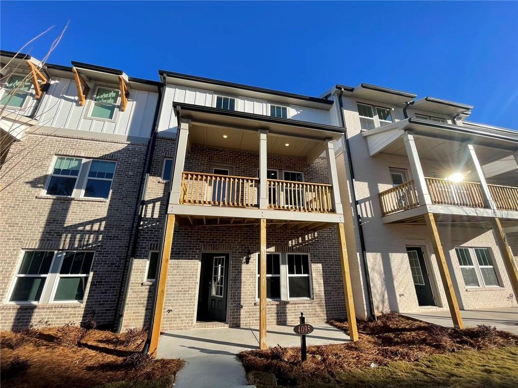 Sweetwater Green - Residential Lease