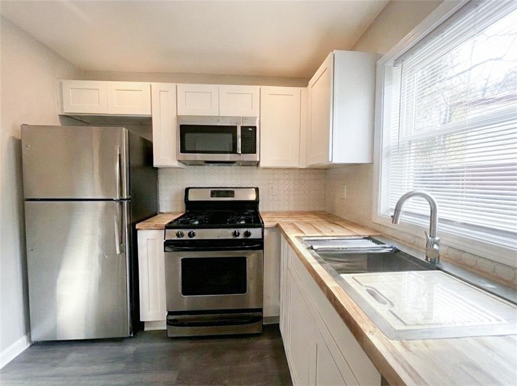 3730 Clovis Court NW