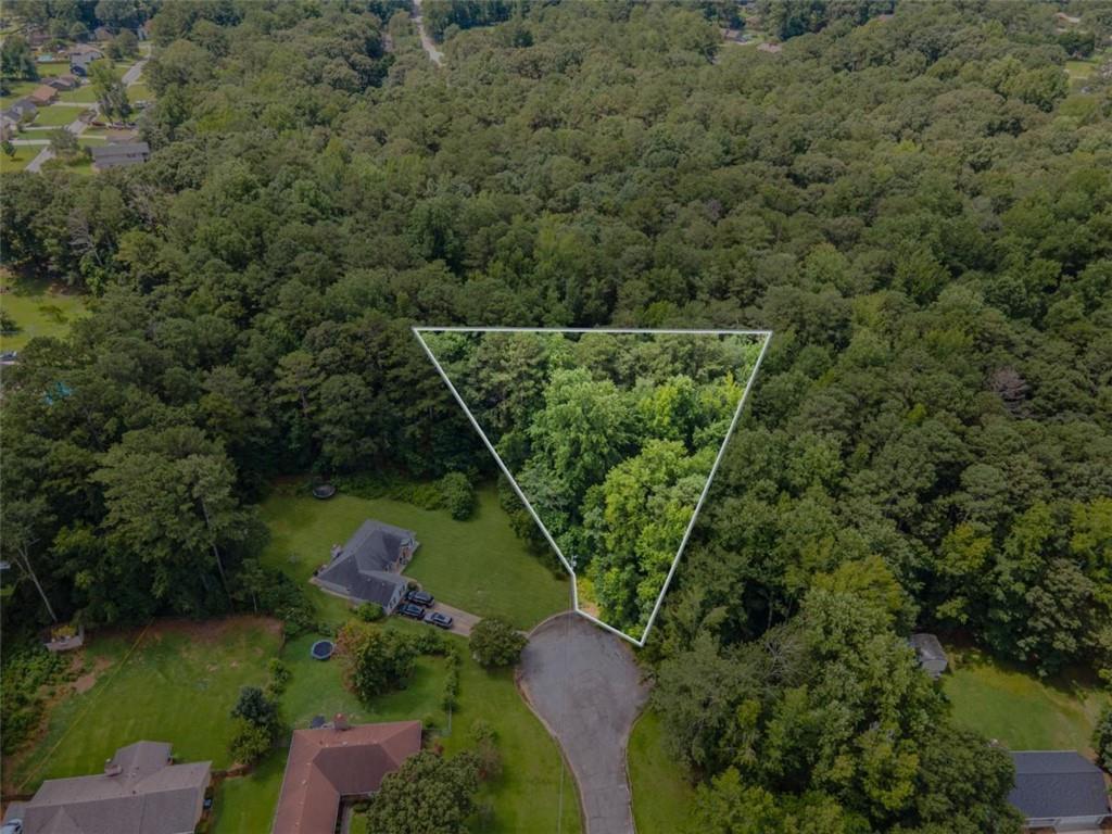 Priced to sell! This nice, large cul-de-sac lot is situated in well maintained and established neighborhood with homes selling in the mid to high 200's. Bring your builder and make this amazing lot yours.